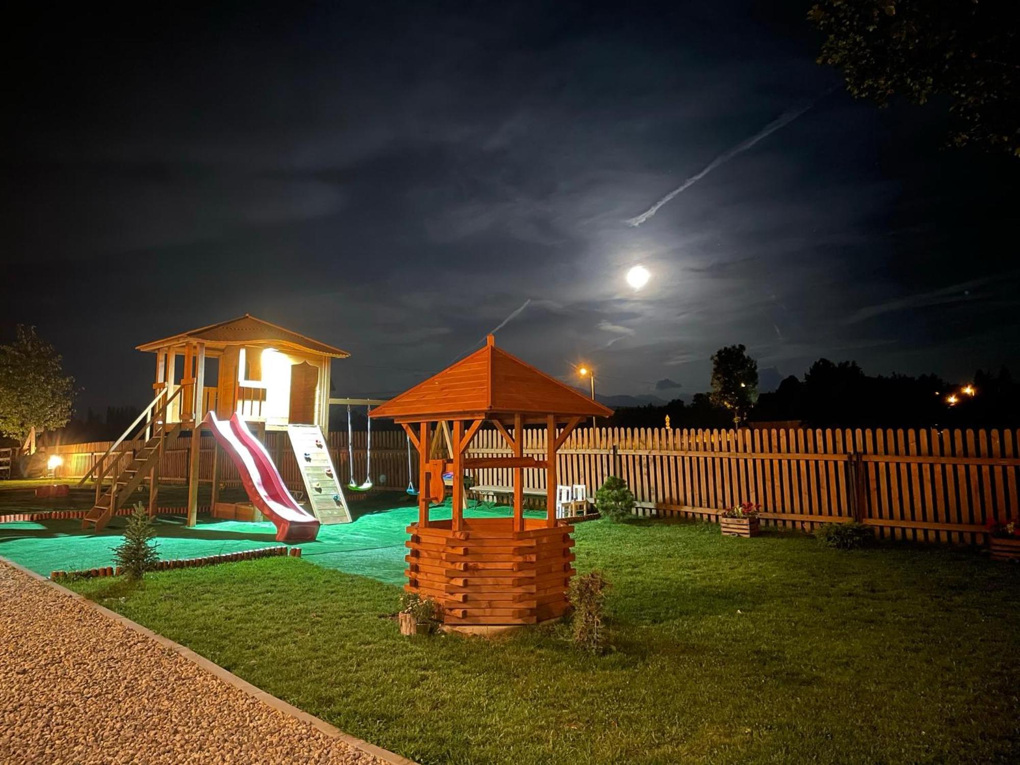 Villa Baranowka - Apartament #8 By Shortstaypoland Ratulow ภายนอก รูปภาพ